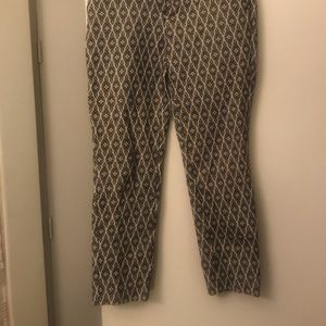 Patterned cute crop pants